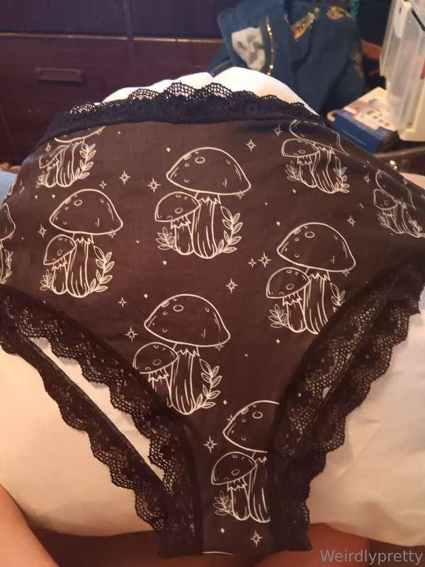 Who wants a private shoot in one these lovelys? Donate for a..