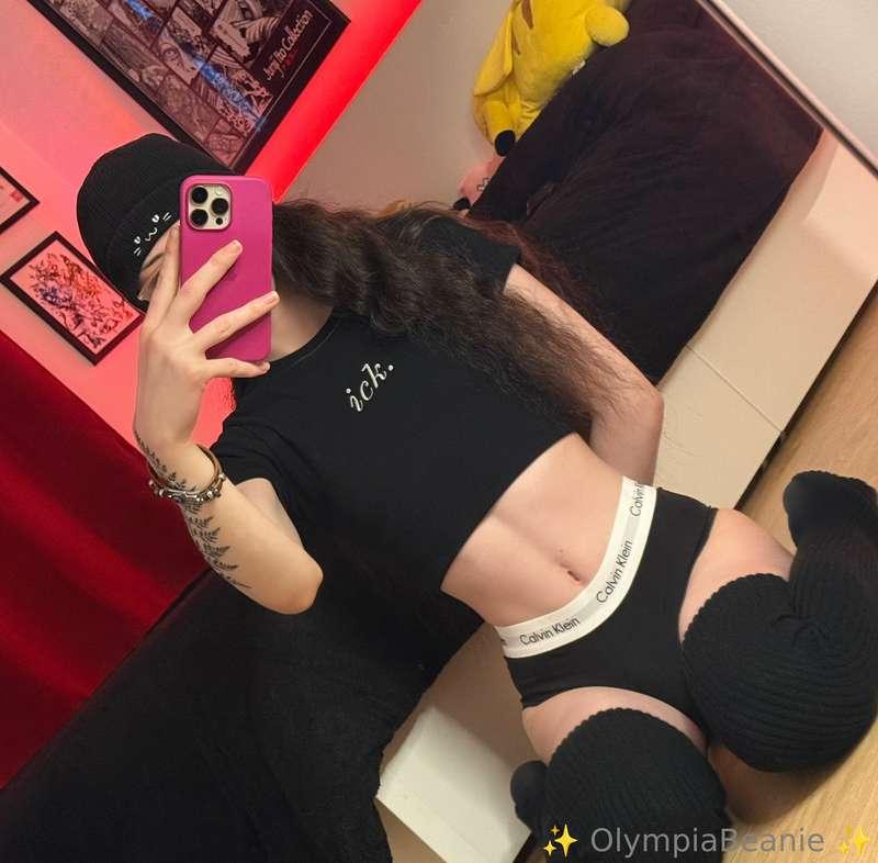 took some cute pictures today 🥰 <3