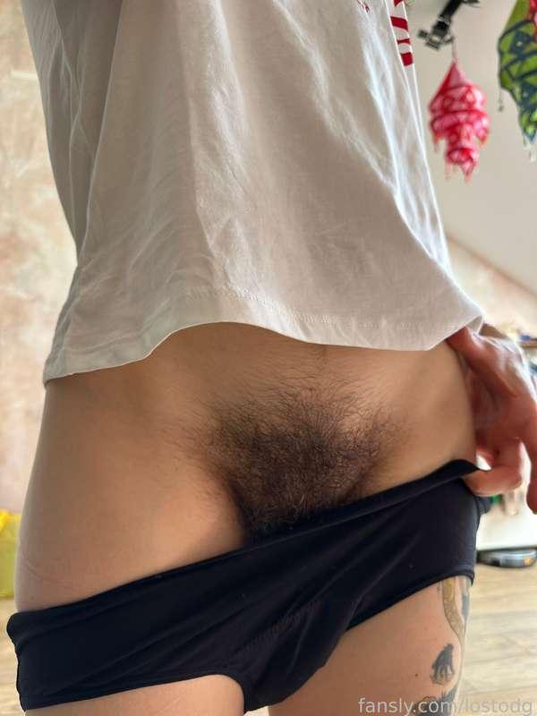 So did you know that there are special period panties? They look like regular panties and are the most comfortable thing I've ever worn during my period!! Better than other methods :) I love it hehe what do you think? 

#fyp #hairy #pussy #bush #panties #video #hairypussy #life #fun