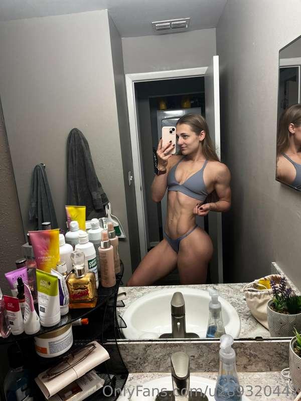Flex monday!!!!
