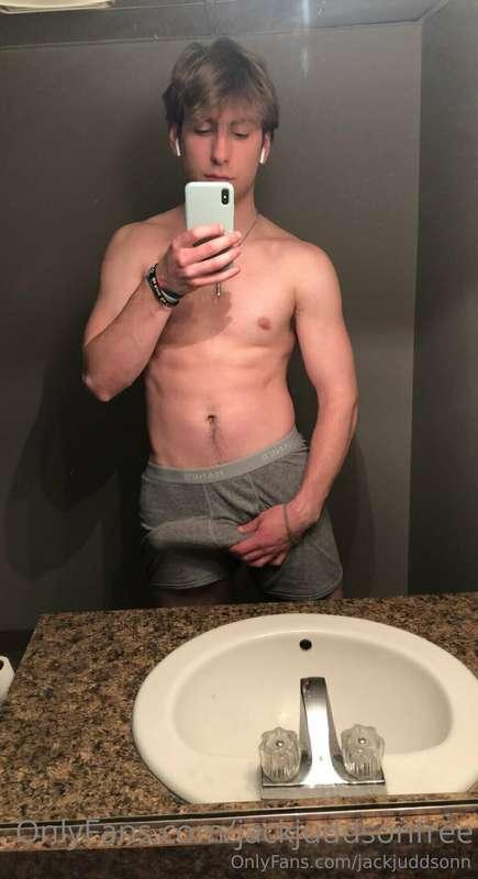 :))