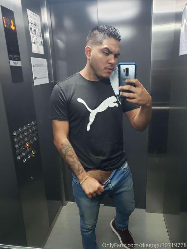 😎