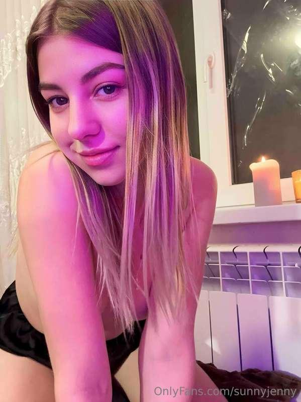 Your sweet girl is ready for nightly adventures👅💦 If you're ..