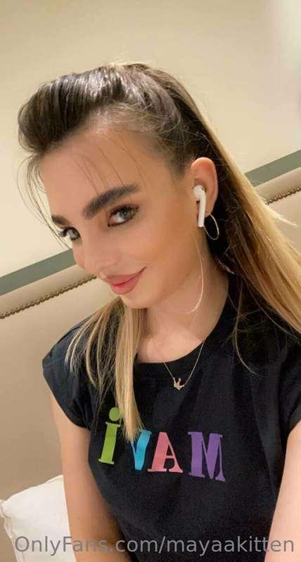 I'm not trying to be sexy. It's just my way of expressing my..