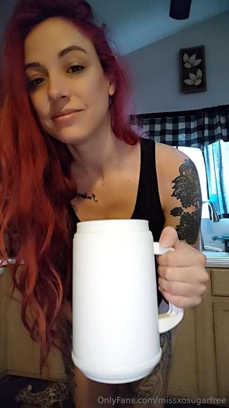 Good Morning Unlock if you like big titties with your coffee..