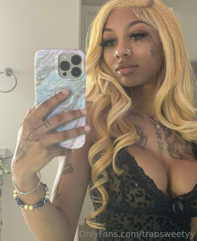 SUPER SLOPPY BLOWJOB TAPE 🤤💦 unlock to see why I’m his favor..