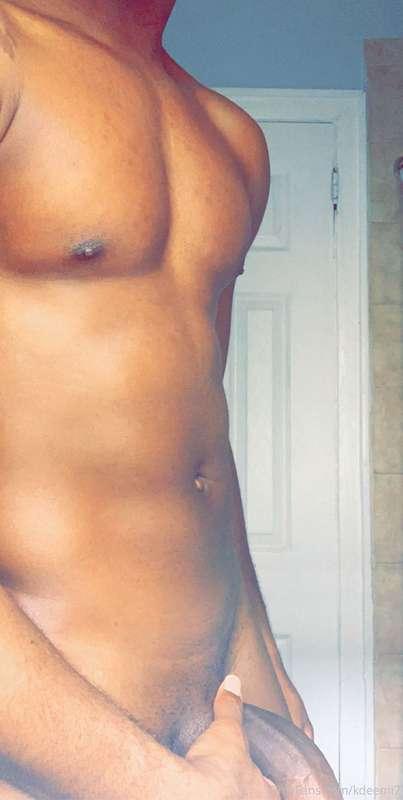 A little sneak peek before my shower. Wanna give me a hand? ..