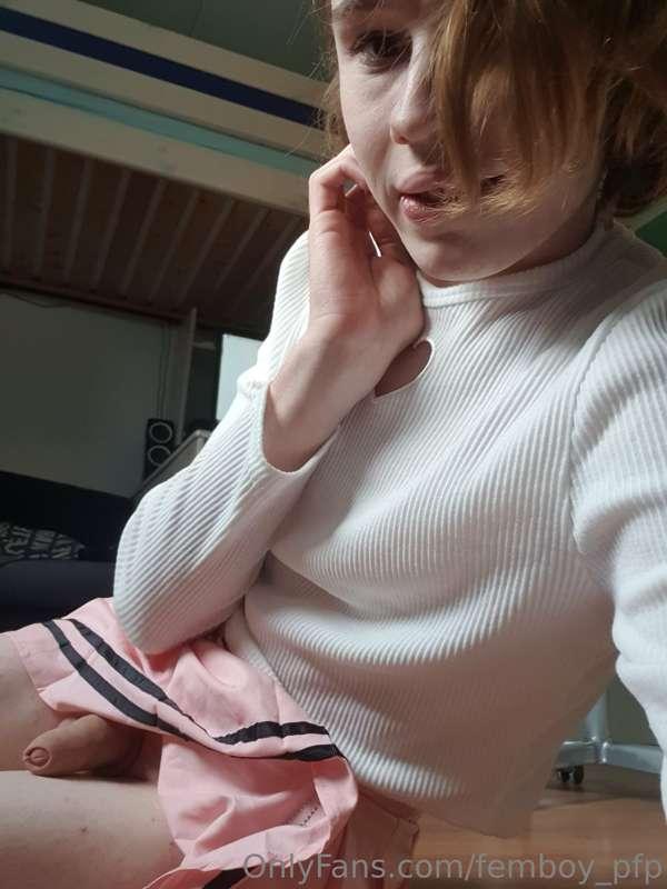 femboy_pfp image #16