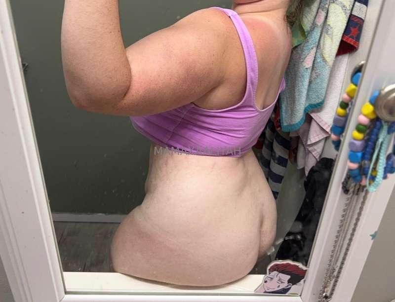 hope you don’t mind my tan lines <3 
