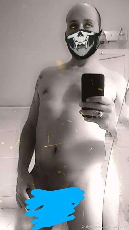 Old Snapchat pics I did quite a while back. I liked them so ..