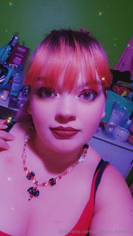 A huge load of selfies from the past two months... there wil..