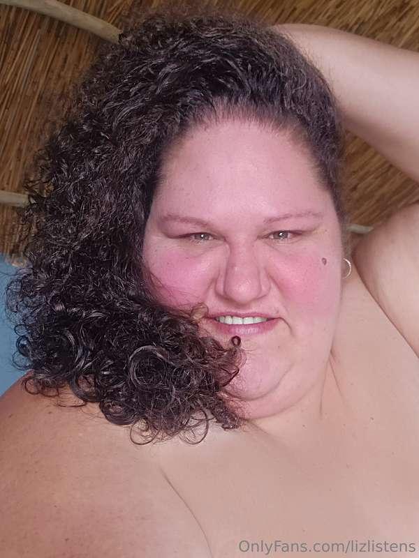 Fresh out of the shower... How's your weekend going?