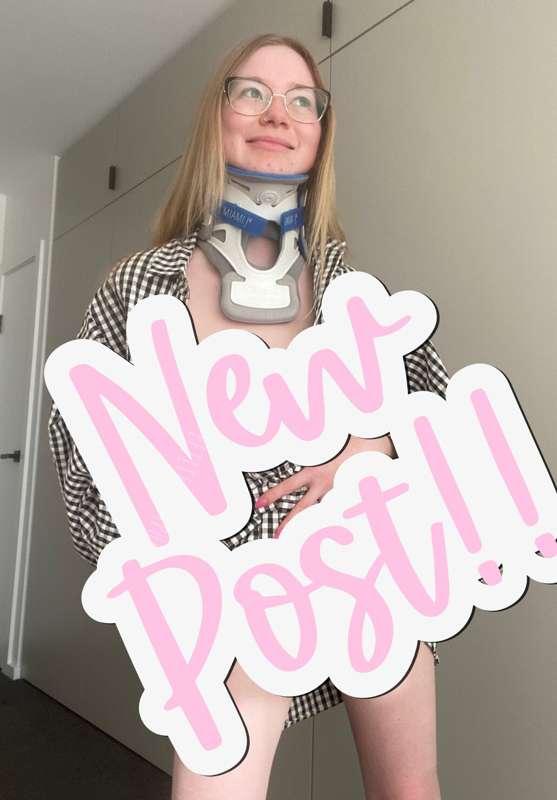 There's a new photoset on @naughty_nymphet of me flashing my..