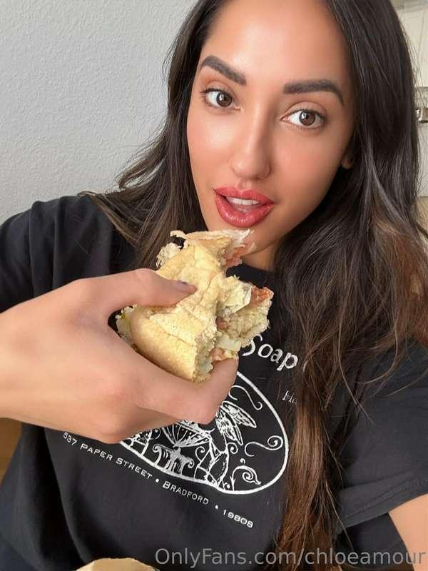 Wish you were here having lunch with me. 😋