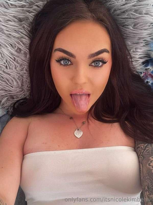 Have something you can stick in my mouth?☺️