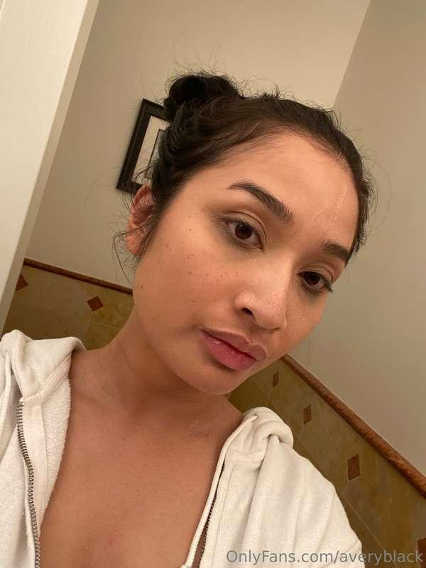 Aftermath of a scene and I’ve got cum all over my face