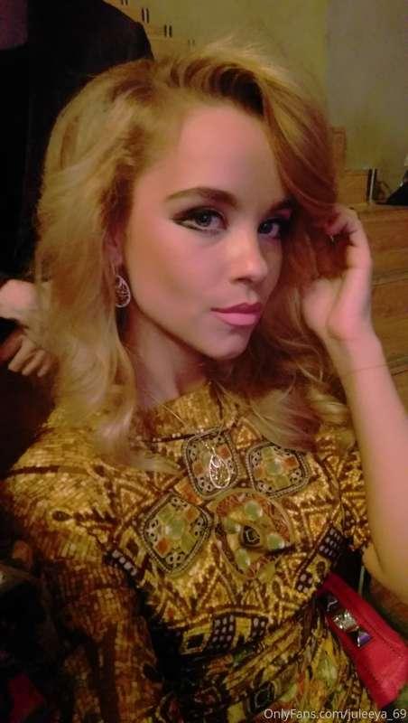 Anime girl)