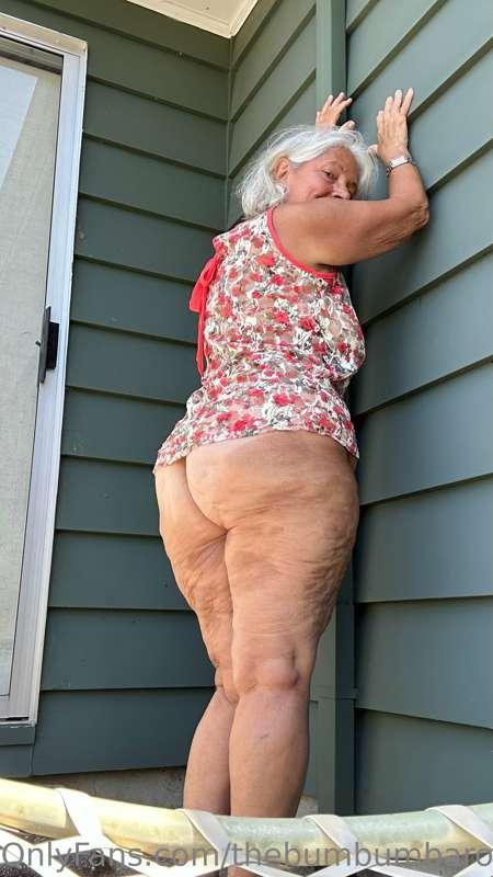 thebumbumbaroness image #10