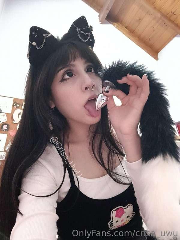 😻