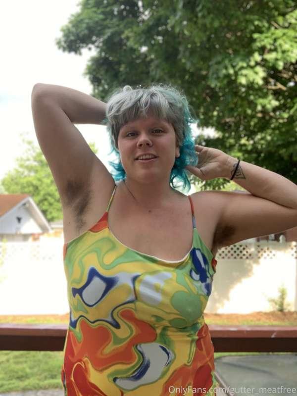 Hairy punk with fat tits loves to be outdoors! Go sign up fo..