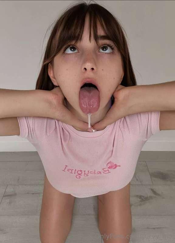 ONLY TODAY !! @crystal_pFREE SUBSCRIPTION 😍@crystal_pWANTS T..