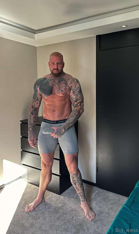 Shall we do a workout together 🥵🥵🥵