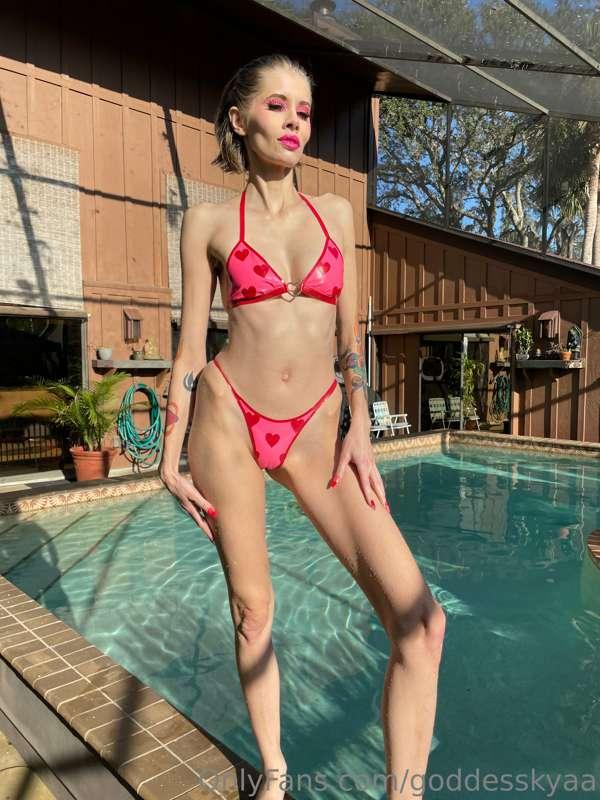 First look at my upcoming Valentine’s Day shoot! There are m..