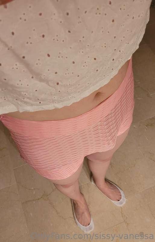 sissy-vanessa image #0