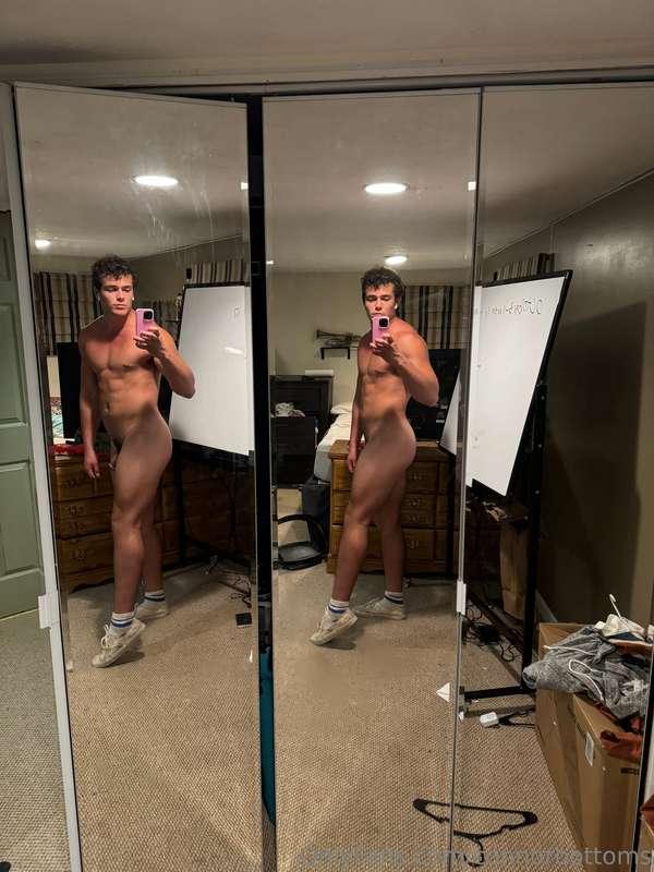 connorbottoms image #7