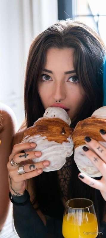 El desayuno es la comida mas importante del dia ☕🥐Breakfast ..