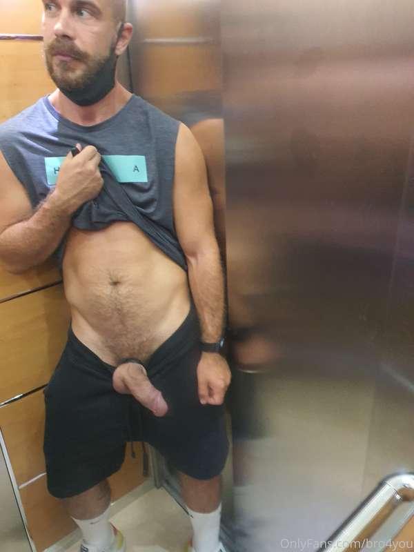 Feel free to suck my dick until I fill your mouth and then s..