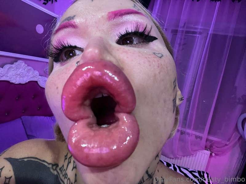 My face is porn😍🤤🤤🤤I fucking adore that!!!