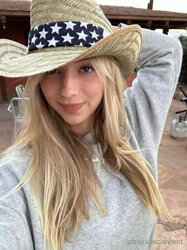 I'm your cowgirl today 😏