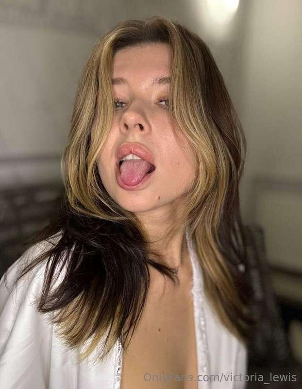 This seemingly good girl @viptatty is still a slut. 😈 What @..