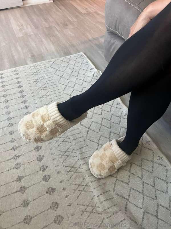 mrs_footjobqueen image #21