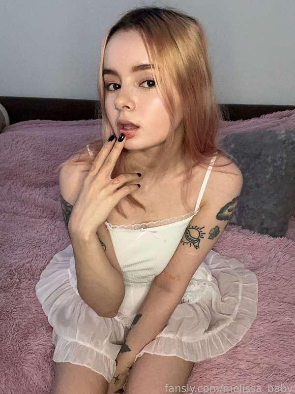 ~ come sit with me :3

#petite #loli #teen #young #alt #egril #cute #pure #tattooed 