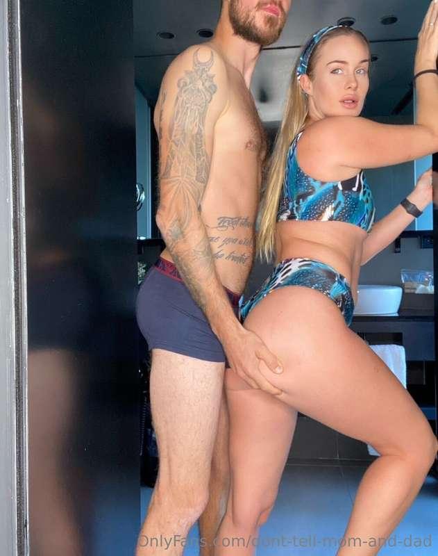 Love his hands on my ass🍑🔥