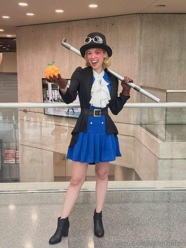 My cosplay for Anime NYC day 1! 💙 Sabo from One Piece 🔥