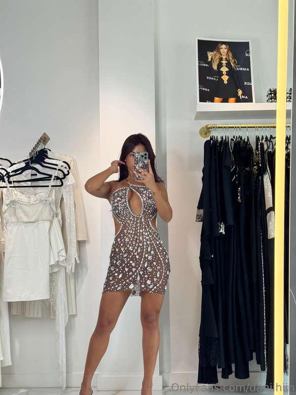 This dress kinda speaks for itself, don’t you think?