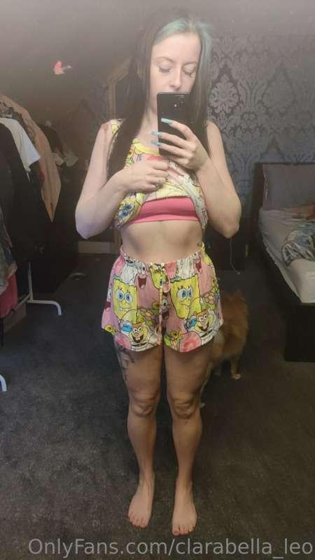 Ohayo 🌅 
I just took these pics for you😇 
like my PJs? hehe ..