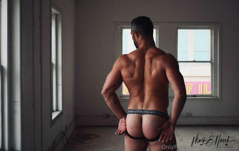 Is this a good way to start the day? 😏