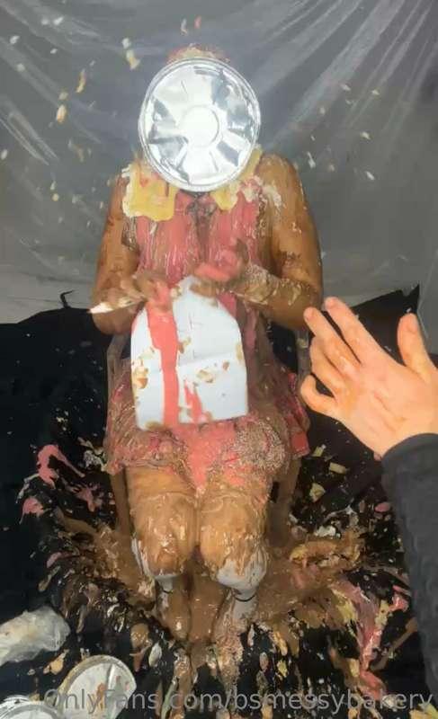 bsmessybakery image #7