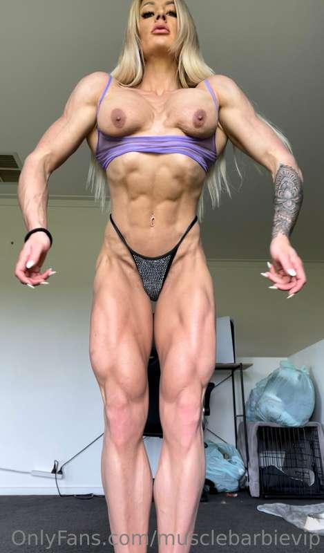 MY MOST SHREDDED PHYSIQUE!!!! LOOKOUT IN YOUR DM FOR MY MOST..