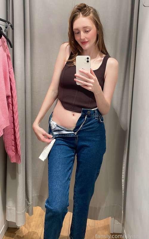 lilyishere image #0