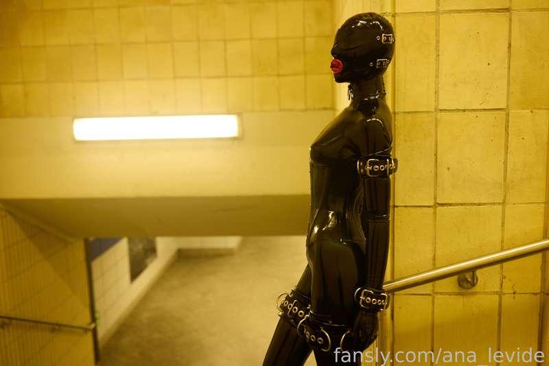 ana_levide image #165
