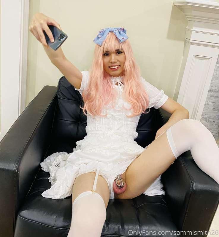 Chelly’s outfit for last week’s video date ❤️. She looks so ..