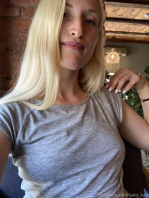 Happy girl☺️☺️☺️ Soon I will have photos from the trip, do y..
