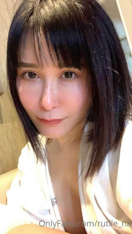 今日の自撮りしました^ ^
