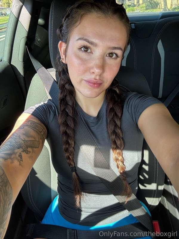 dont tell anyone i jus came at the gym :P 