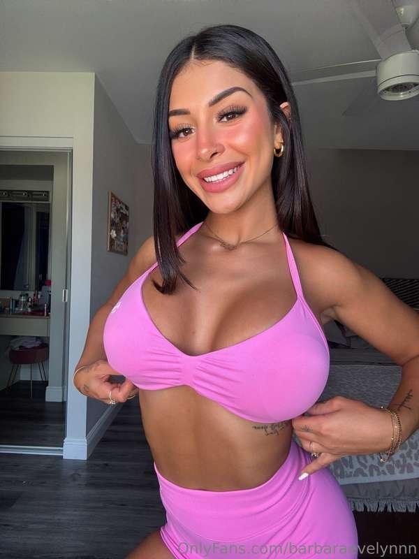 Pink is always the mood💞